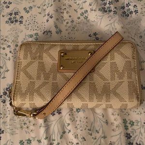 MK wristlet
